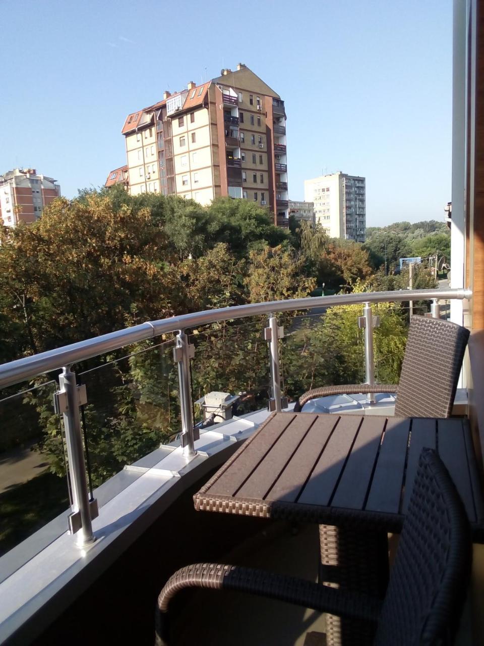 Konak Kutko Pančevo Exterior foto